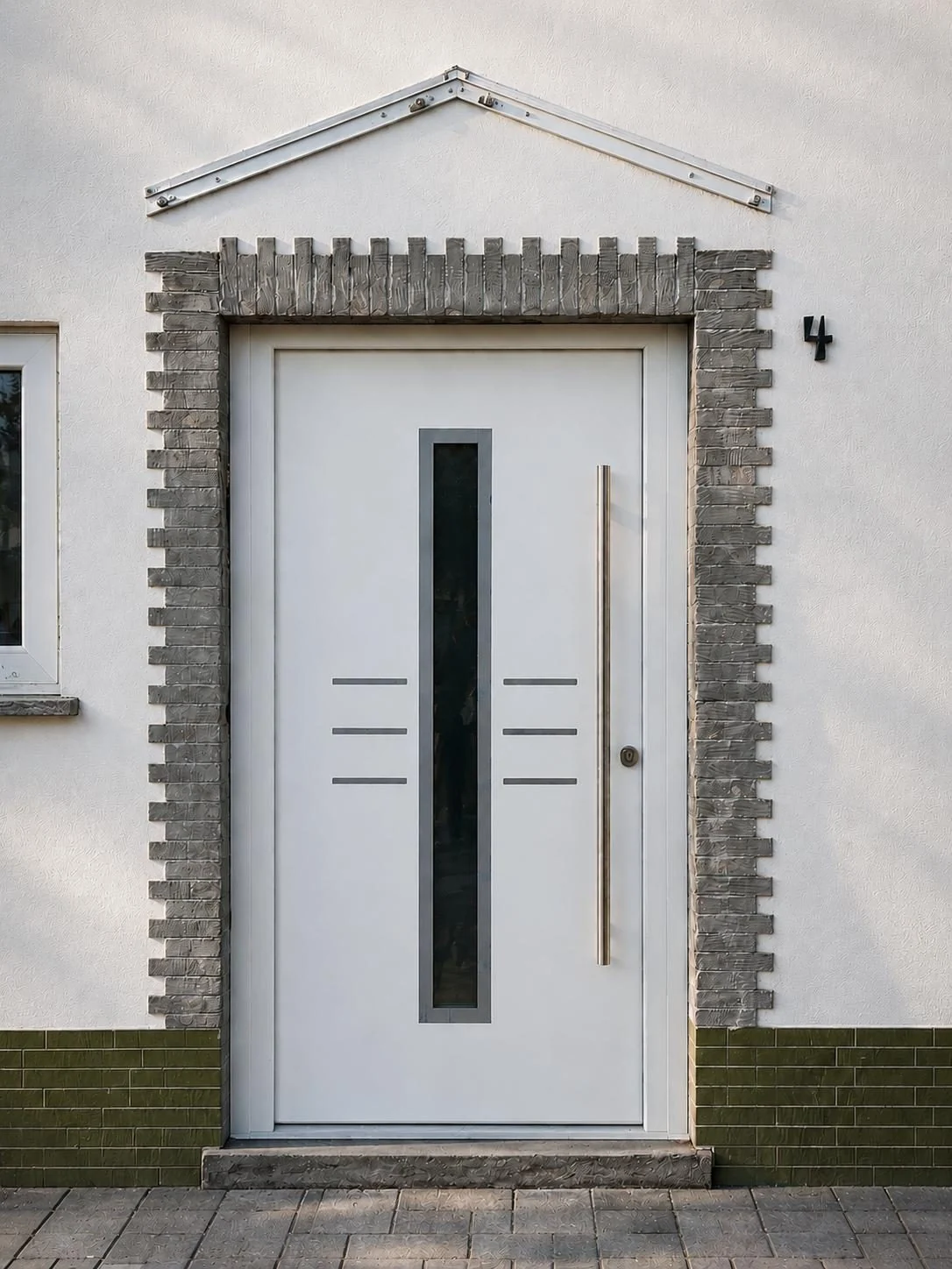 Weiße Design-Haustür